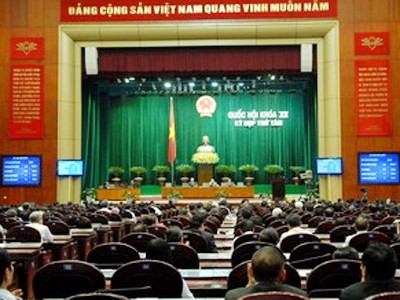 Quốc hội thông qua Nghị quyết về phân bổ ngân sách Trung ương năm 2011.