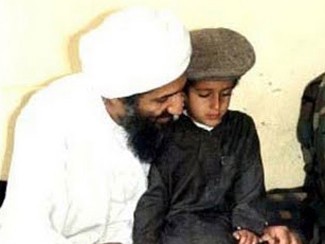Bin Laden và con trai Ali