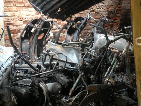 Hà Nội: Hỏa hoạn thiêu rụi 32 xe máy ở khu tập thể