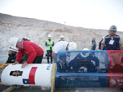 Lồng cứu thợ mỏ Chile được trưng bày