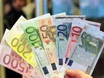 Xuất hiện tiền EURO siêu giả