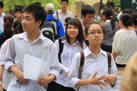 Toàn cảnh về tuyển sinh lớp 10 tại Hà Nội năm 2013-2014
