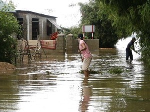76 người chết và mất tích vì mưa lũ