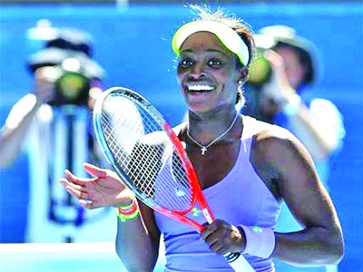 Truyền nhân Stephens hạ bệ thần tượng Serena Williams