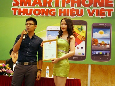 HKPhone chính thức là thương hiệu Việt