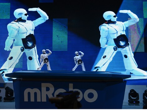 Robot Việt nhảy Gangnam Style tại Mỹ