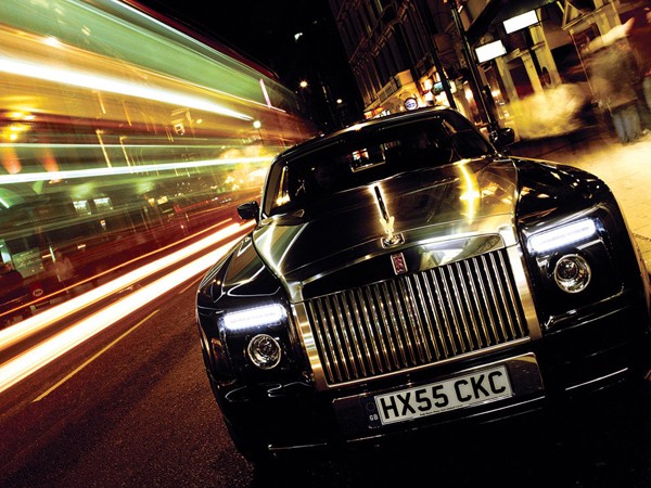 Rolls-Royce Ghost đắt hàng
