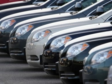 Ô tô đăng ký mới ở Thủ đô giảm hơn 60%