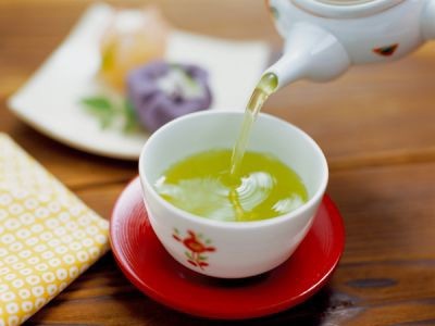 Pháp phát hiện phóng xạ trong trà xanh từ Nhật