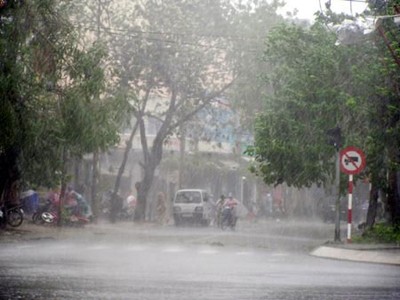 Hà Nội mưa lất phất, rét 13 độ