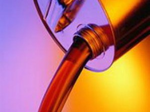 Giá dầu tại châu Á vượt ngưỡng 82 USD/thùng