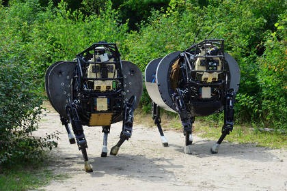 Mỹ tăng khả năng sống sót cho robot chiến trường