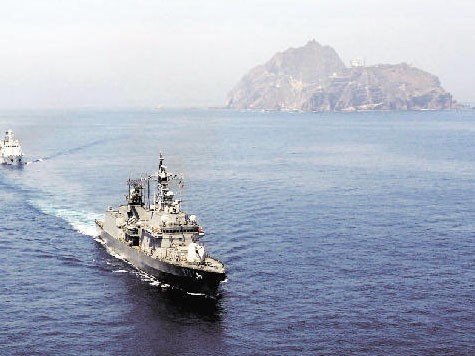 Hàn Quốc tập trận ngoài khơi đảo tranh chấp