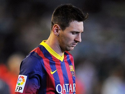 Bị Barca phản bội, Messi ra đi vào cuối mùa?