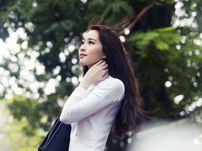 Hoa hậu Đặng Thu Thảo nhớ về thời học sinh