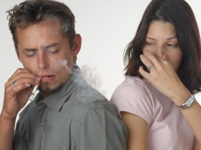 Hút thuốc thụ động làm tăng nguy cơ sa sút trí tuệ