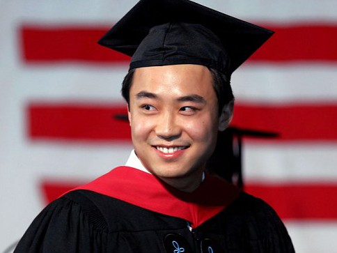 Con trai Bạc Hy Lai tốt nghiệp Đại học Harvard