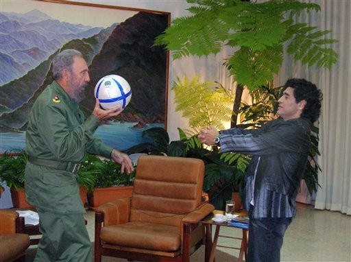 Maradona và Fidel Castro
