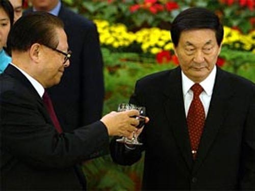 Cựu lãnh đạo Trung Quốc liên tục tái xuất