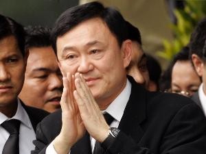 Ông Thaksin sắp nhận lại hộ chiếu Thái Lan