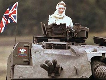 Thủ tướng M. Thatcher thân chinh thị sát cuộc tập trận “Able Archer-83”