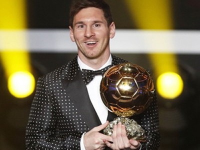 Messi bị nghi dùng doping giống Lance Armstrong?