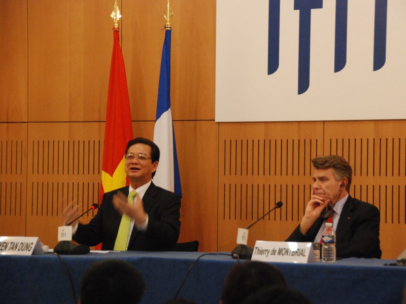Thủ tướng Nguyễn Tấn Dũng gây ấn tượng tại IFRI