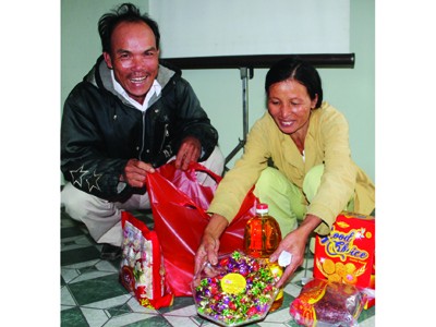 Niềm vui đón “tết mới” với vợ chồng ông Nguyễn Dũng Ảnh: Nguyễn Huy