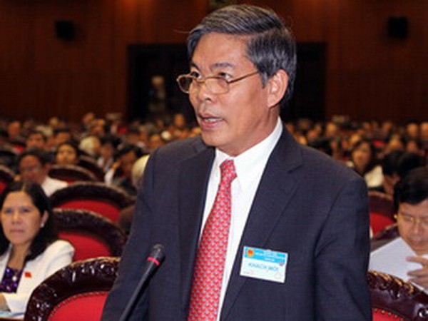 Bộ trưởng TN-MT Nguyễn Minh Quang đăng đàn đầu tiên
