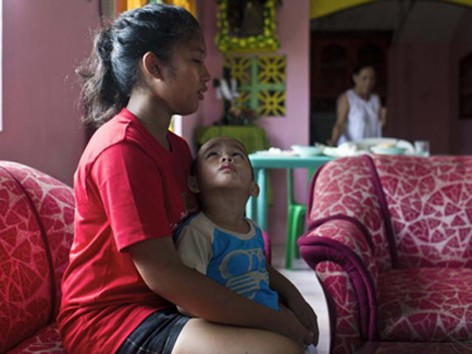 Trẻ mồ côi ở Philippines và ký ức kinh hoàng về bão Haiyan
