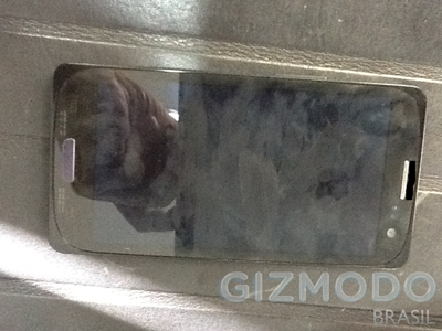 Cận cảnh Samsung Galaxy S3 'bằng xương thịt'