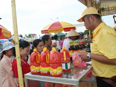 Một phiên chợ “Hàng Việt về nông thôn” tại Bắc Giang