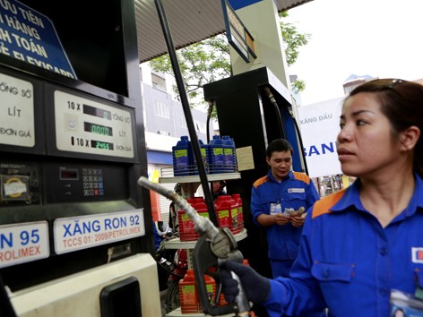 Điều hành xăng dầu: Bỏ định giá sẽ xóa độc quyền