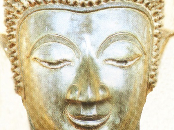 Bí ẩn hang Phật Thăm Pa Fa