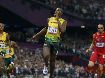 Usain Bolt bảo vệ thành công HCV 200m nam