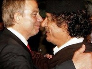 Cựu Thủ tướng Anh từng bí mật gặp Gaddafi