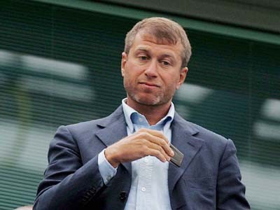 Tỉ phú Abramovich, người đóng góp nhiều cho bóng đá Nga