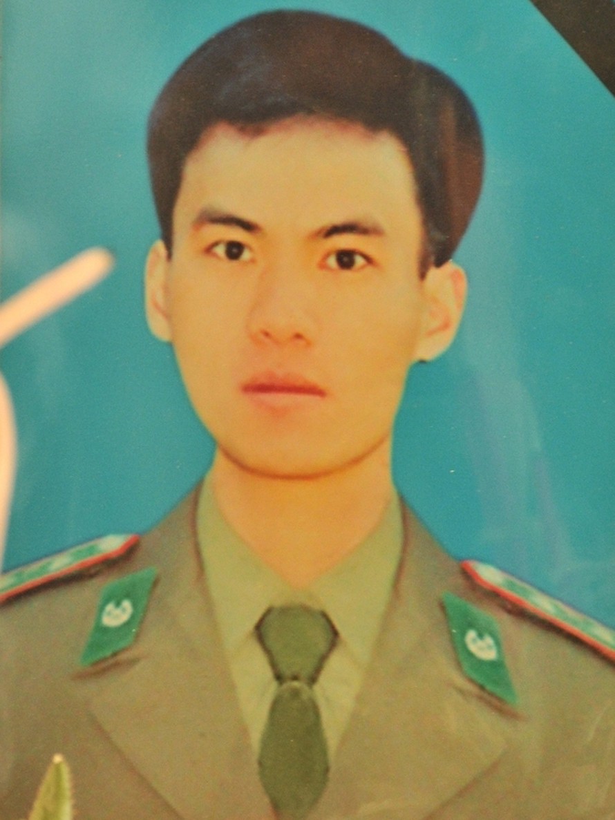 Di ảnh Đại úy Ngô Văn Vinh