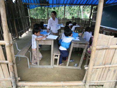 Chú thích ảnh: Trường Trà Xinh (huyện Tây Trà, tỉnh Quảng Ngãi) trước khi được xây dựng