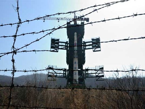 Triều Tiên kiên quyết phóng tên lửa