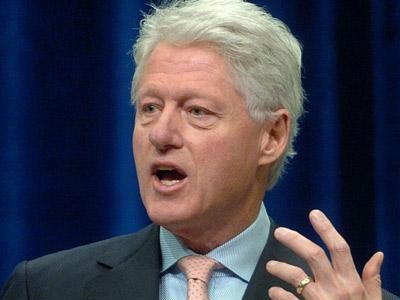 Trả hơn 100 ngàn USD để được ăn tối với Bill Clinton