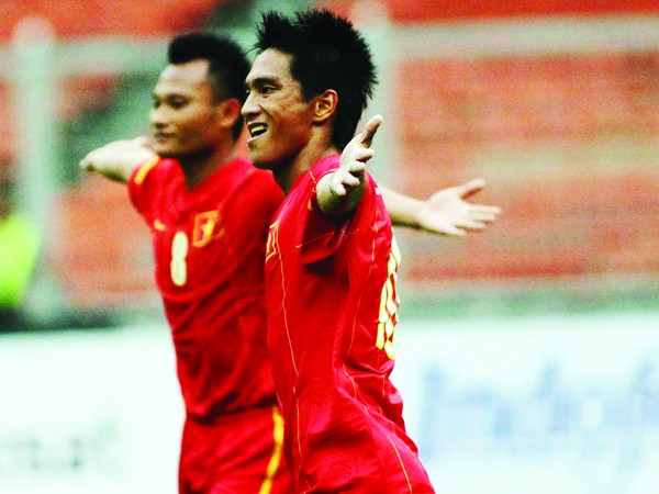 Các cầu thủ U23 VN ăn mừng bàn thắng trong chiến thắng 3-1 trước U23 Philippines Ảnh: VSI