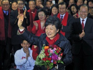 Nữ Tổng thống Hàn đầu tiên sẽ kết thân với Kim Jong Un?