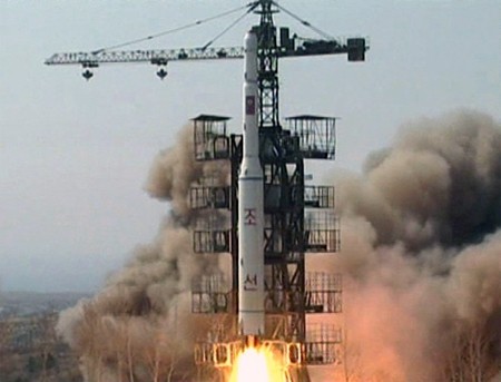 ‘Triều Tiên sắp thử tên lửa lần ba’