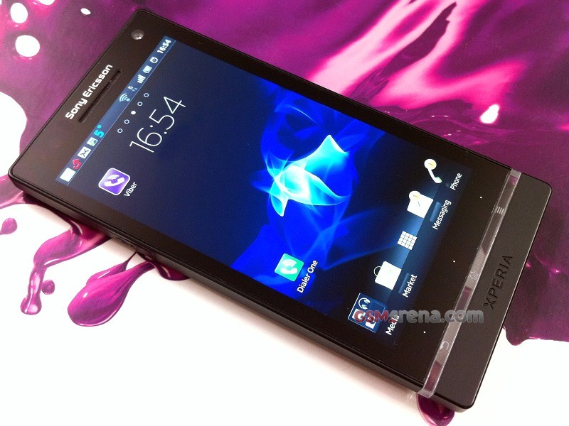 Sony Ericsson lộ smartphone màn hình siêu nét