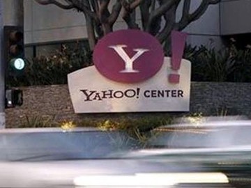 Yahoo khai tử một loạt dịch vụ gồm cả 'vũ khí' chống Google