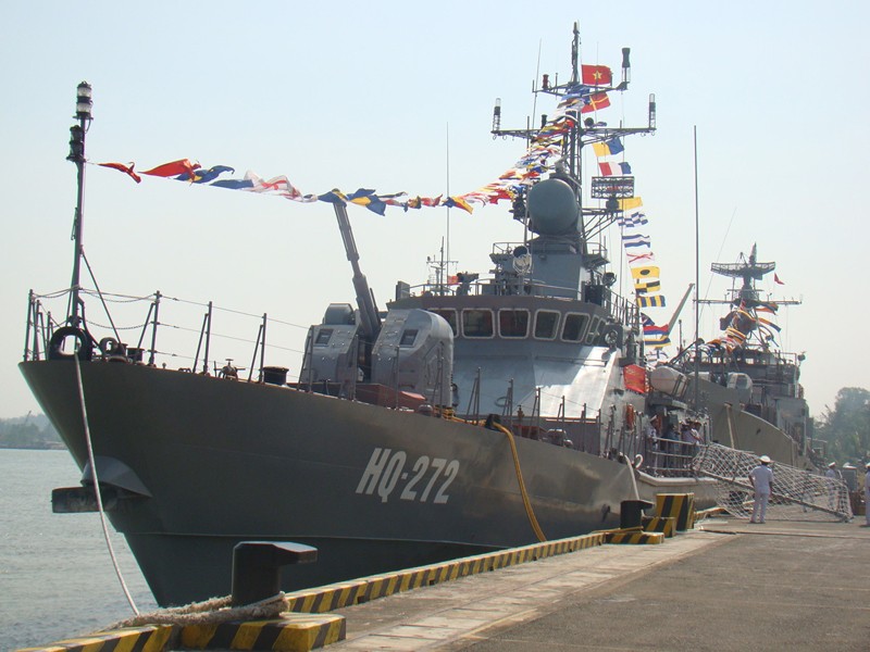 Hải quân vùng 2 tiếp nhận tàu pháo do Việt Nam chế tạo