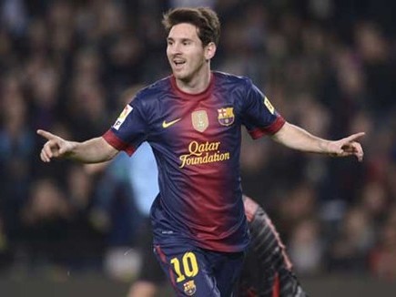 Messi chính thức đánh bại kỷ lục gia Gerd Mueller
