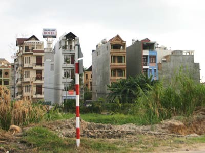 Hà Nội: Tạm dừng cấp đất, xây nhà cho công chức