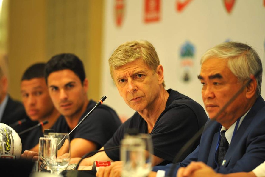 Wenger và ba lời khuyên cho bóng đá Việt Nam